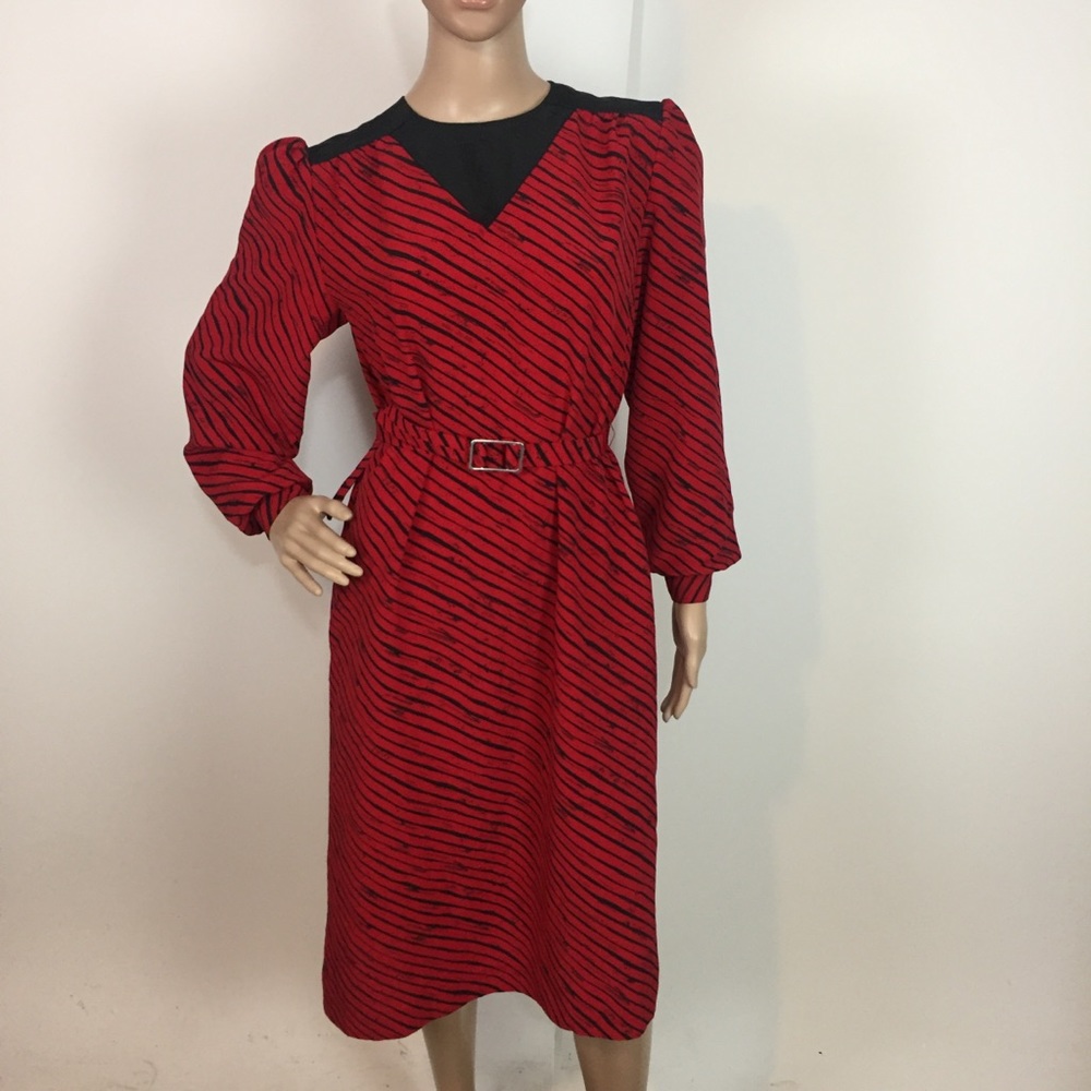 Stripe Dress Vintage 70s 80s Size S/M belt long sl